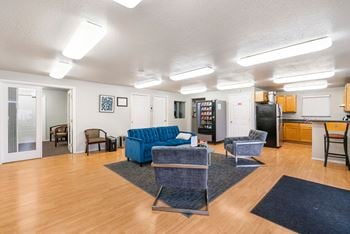 Clubhouse with vending machine and full kitchen